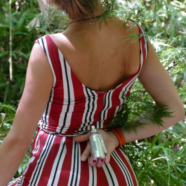 Bois intrumental bambou foret femme dos